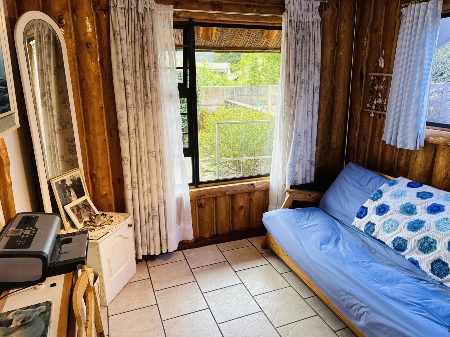 2 Bedroom Property for Sale in The Island Western Cape